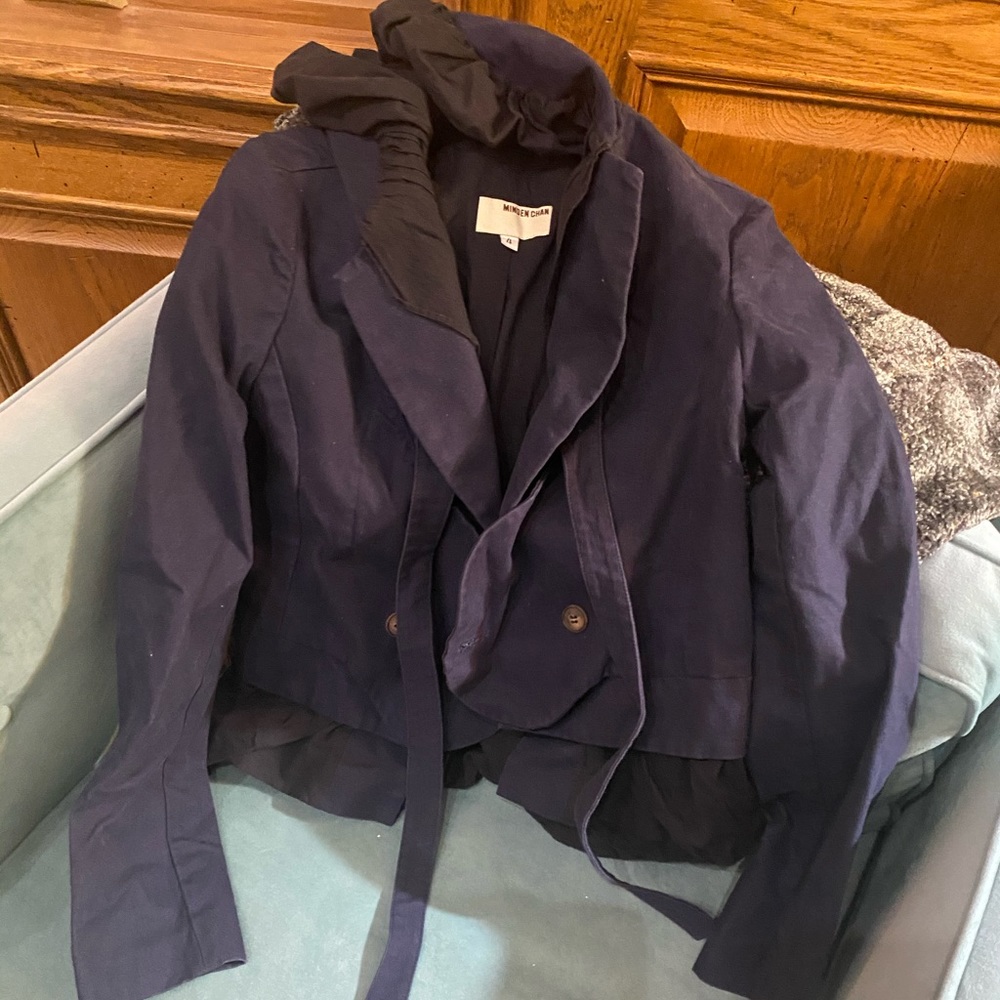 Minden Chan Jacket - Picture 2 of 9